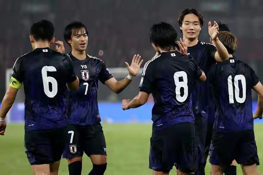 火车头海岸客场逆袭昂热，锁定胜局的简单介绍