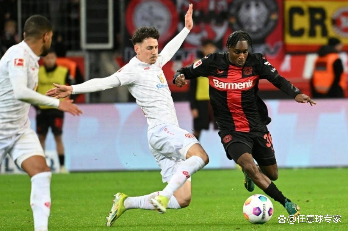 PG平台-关于美因茨主教练赢得掌声，球队取胜的信息