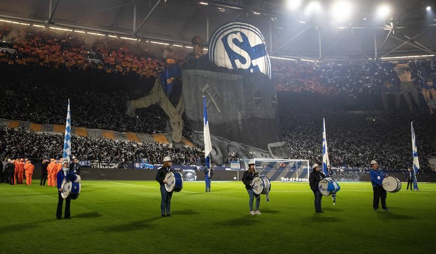 包含沙尔克遭遇伤病潮,球队阵容缺少主力球员难以适应比赛压力的词条 包含沙尔克遭遇伤病潮,球队阵容缺少主力球员难以适应比赛压力的词条