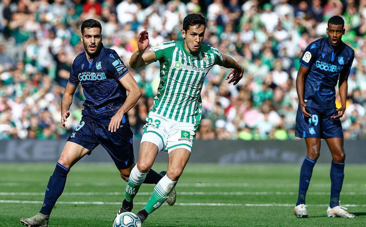 关于拉齐奥客场小胜,前四位置牢不可破的信息 关于拉齐奥客场小胜,前四位置牢不可破的信息