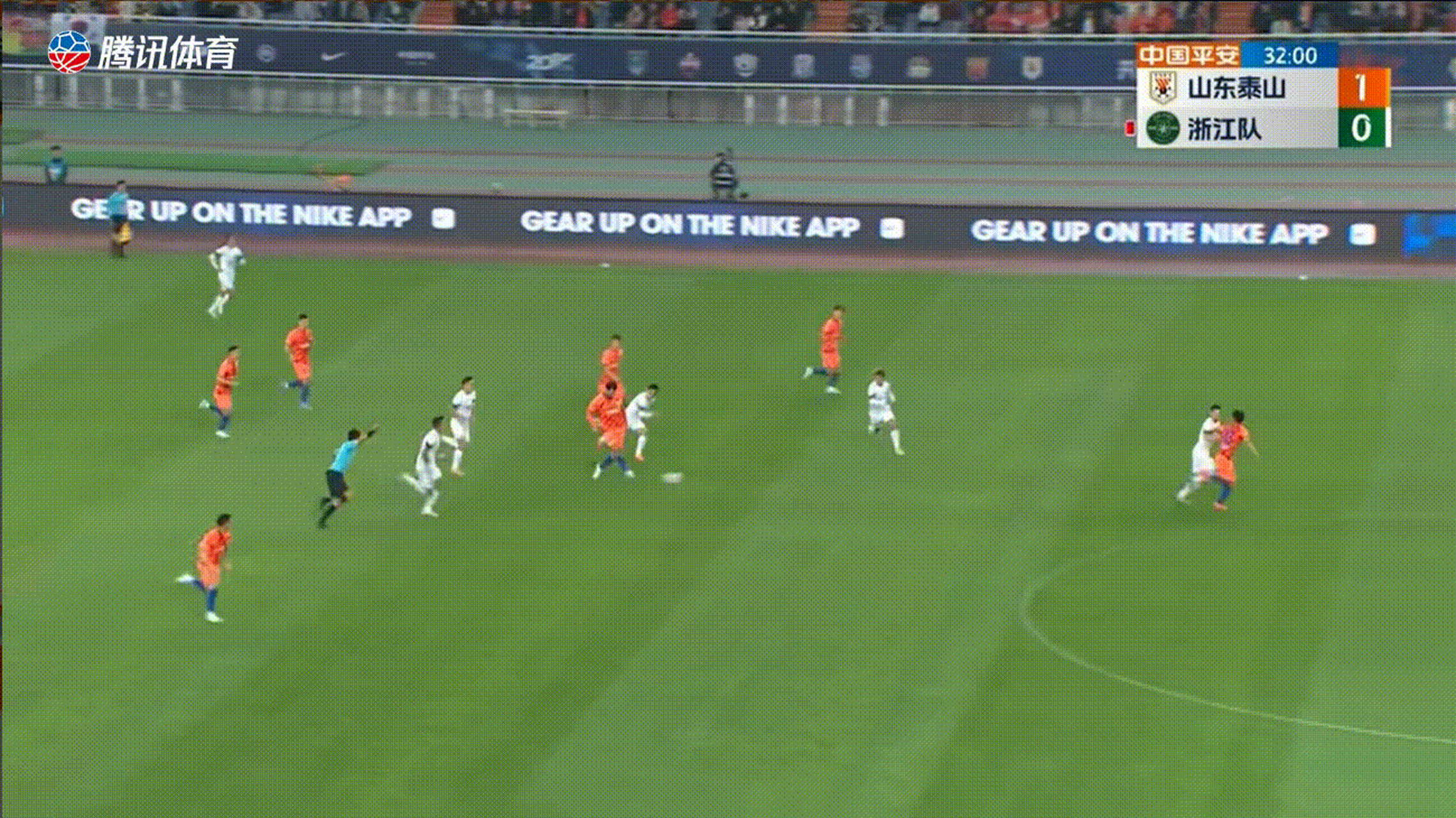 绿城客场挑战鲁能,近况获球迷关注 绿城客场挑战鲁能,近况获球迷关注