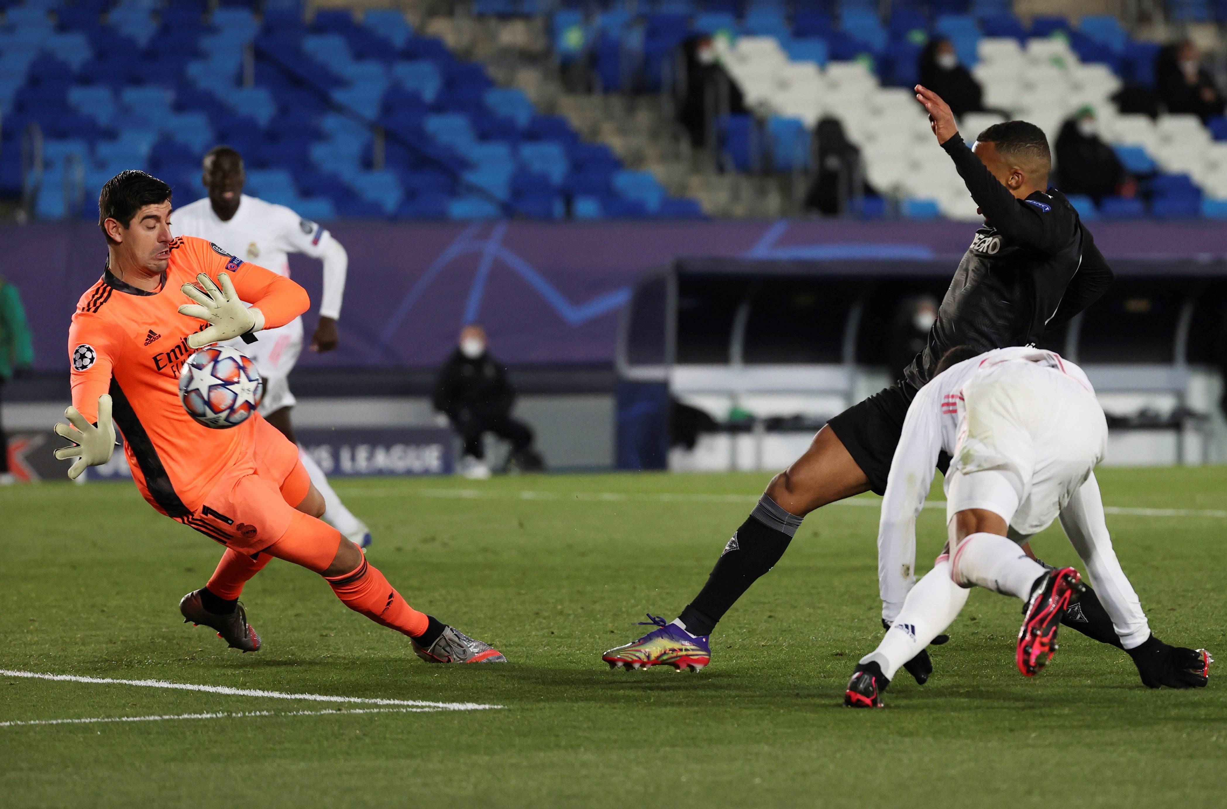 PG平台-门兴队大败在即，降级区压力山大