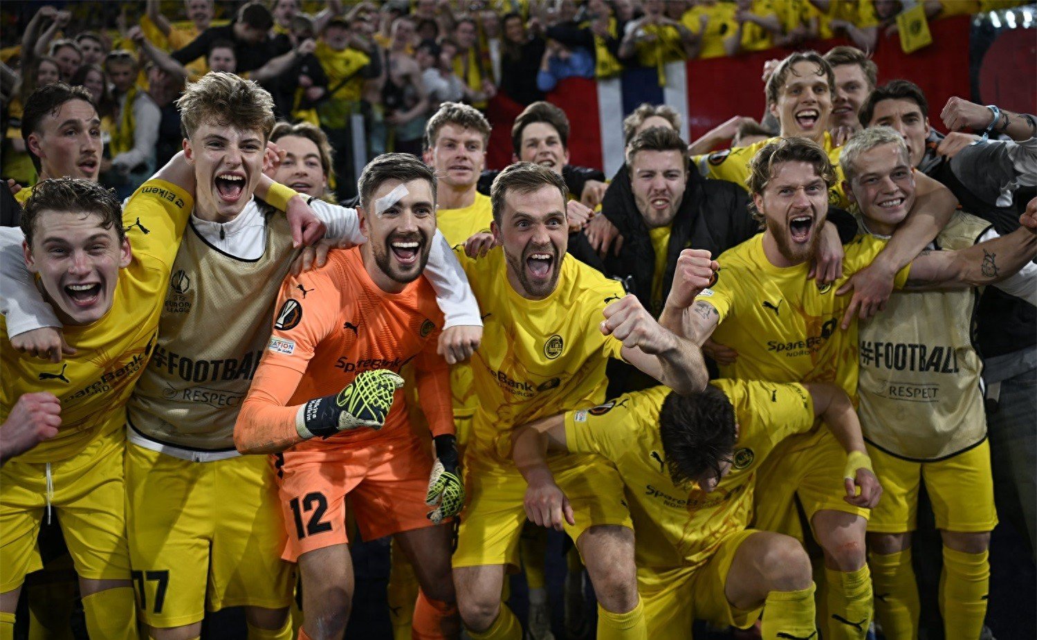 欧预赛历史对决再现,球迷情节澎湃 欧预赛历史对决再现,球迷情节澎湃