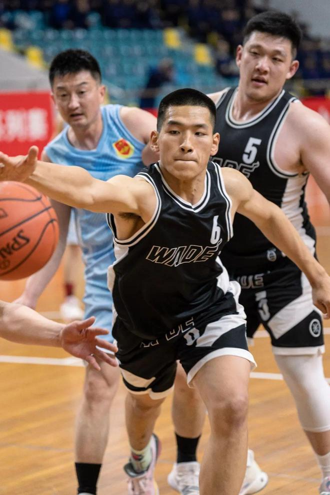 委内瑞拉篮球冠军赛收官战打响,冠军花落谁家待揭晓 委内瑞拉篮球冠军赛收官战打响,冠军花落谁家待揭晓