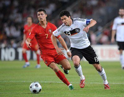 葡萄牙与德国较量,最终不敌无缘淘汰赛的简单介绍 葡萄牙与德国较量,最终不敌无缘淘汰赛的简单介绍