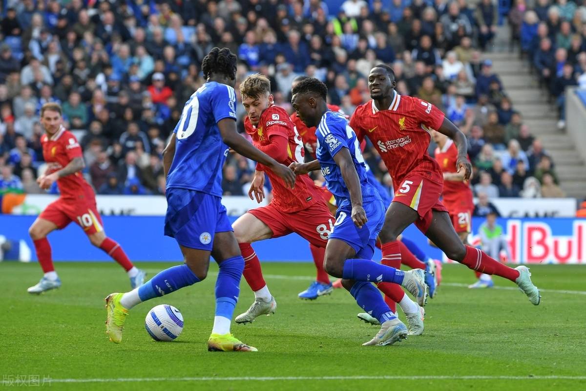 狼队遭遇连败,英超劲旅积分下滑 狼队遭遇连败,英超劲旅积分下滑