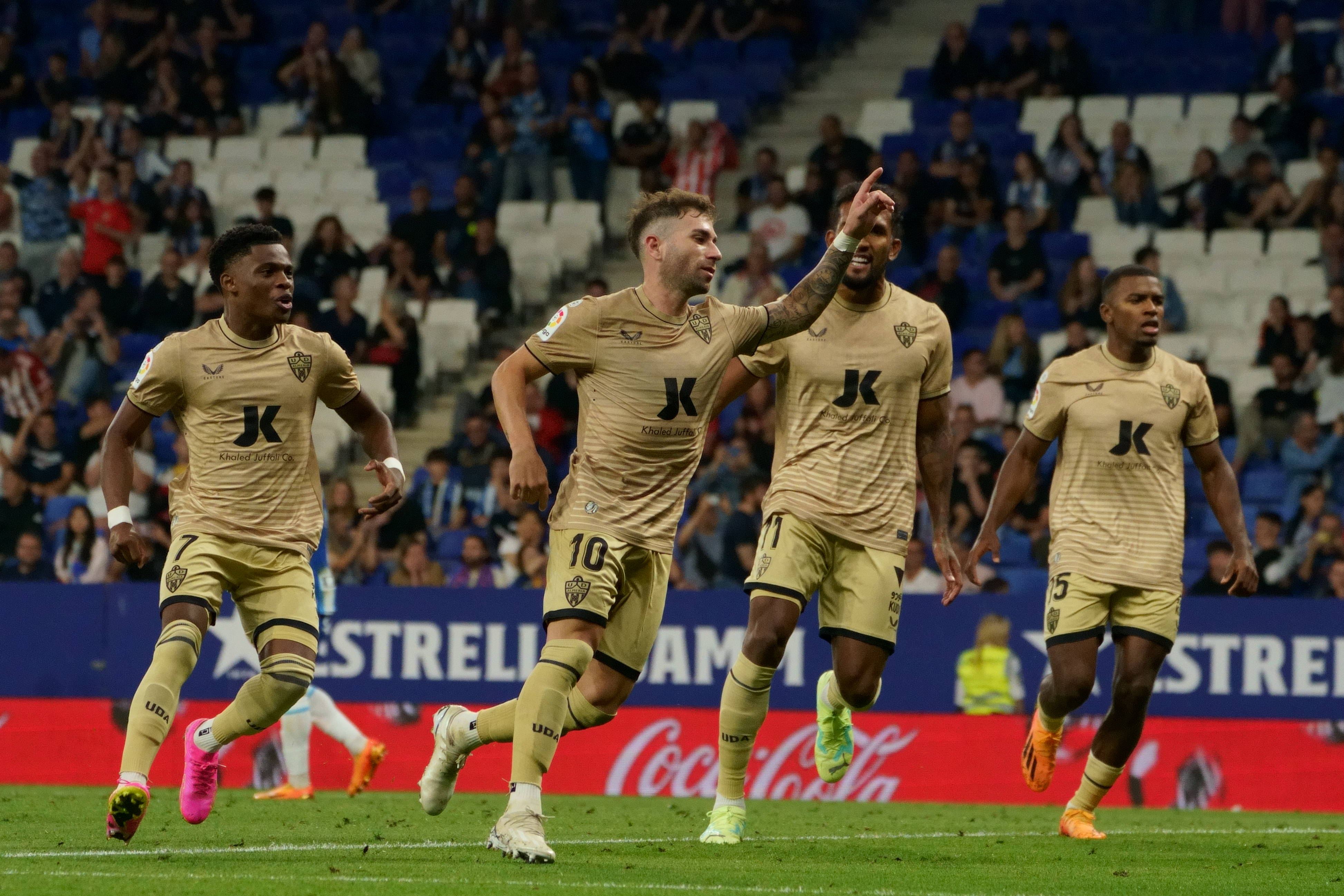 欧冠女足联赛,热门球队再下一城 欧冠女足联赛,热门球队再下一城