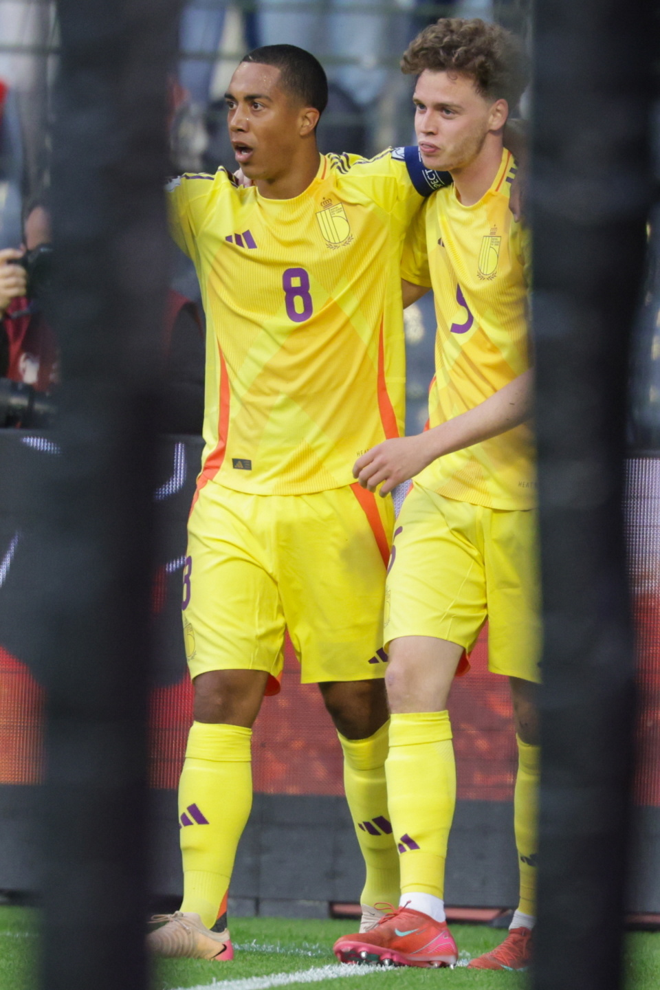 比利时队击败对手,斩获欧预赛胜利 比利时队击败对手,斩获欧预赛胜利