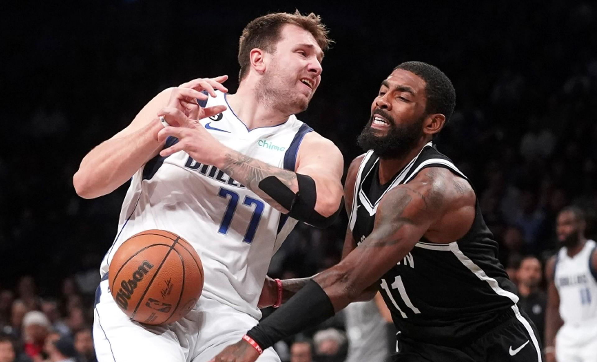 独行侠逆转魔术,唐奇奇两双表现带领球队取胜 独行侠逆转魔术,唐奇奇两双表现带领球队取胜