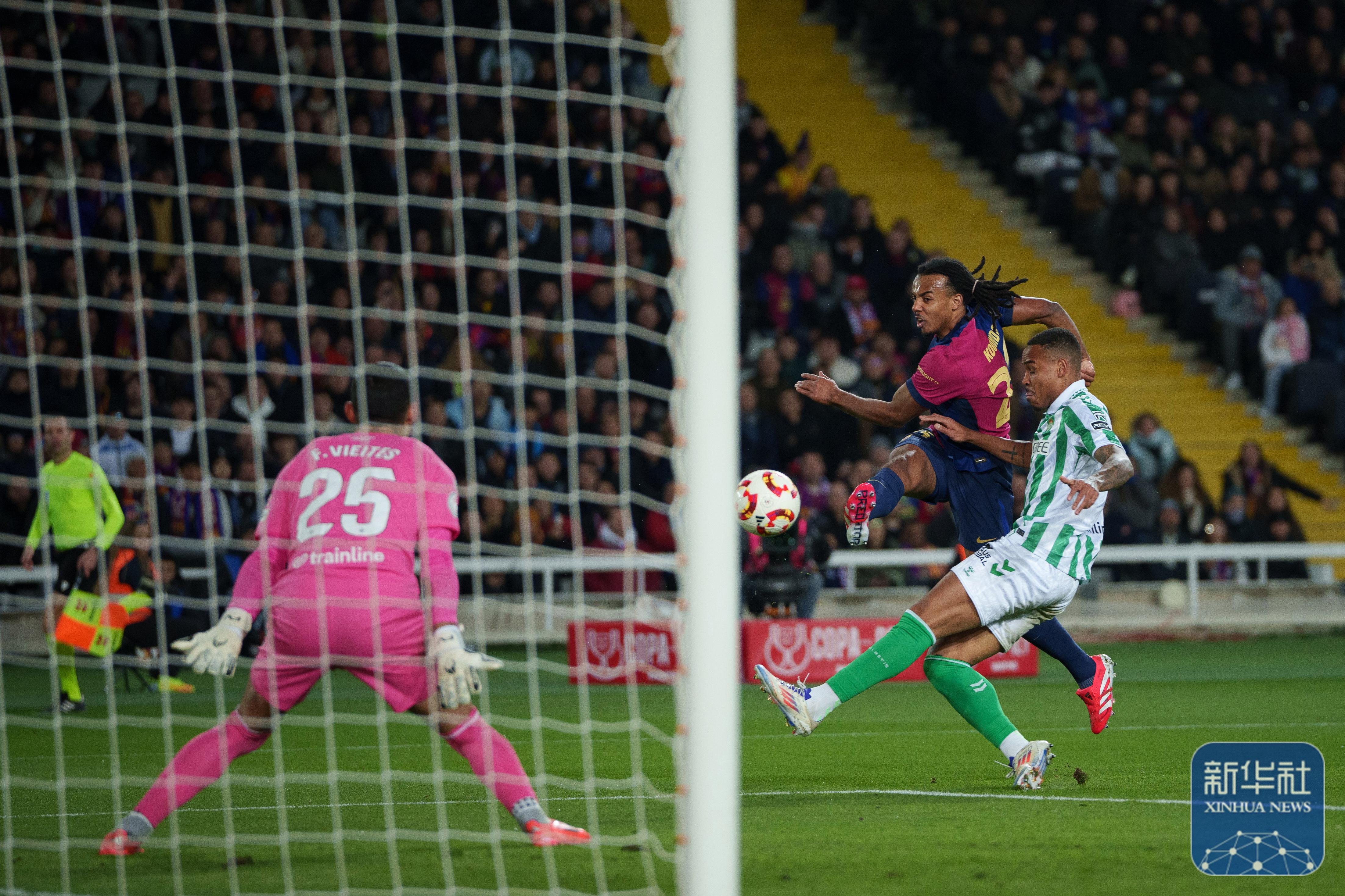 包含曼城前锋何塞苏巴尔加盟后首秀,表现引人注目的词条 包含曼城前锋何塞苏巴尔加盟后首秀,表现引人注目的词条