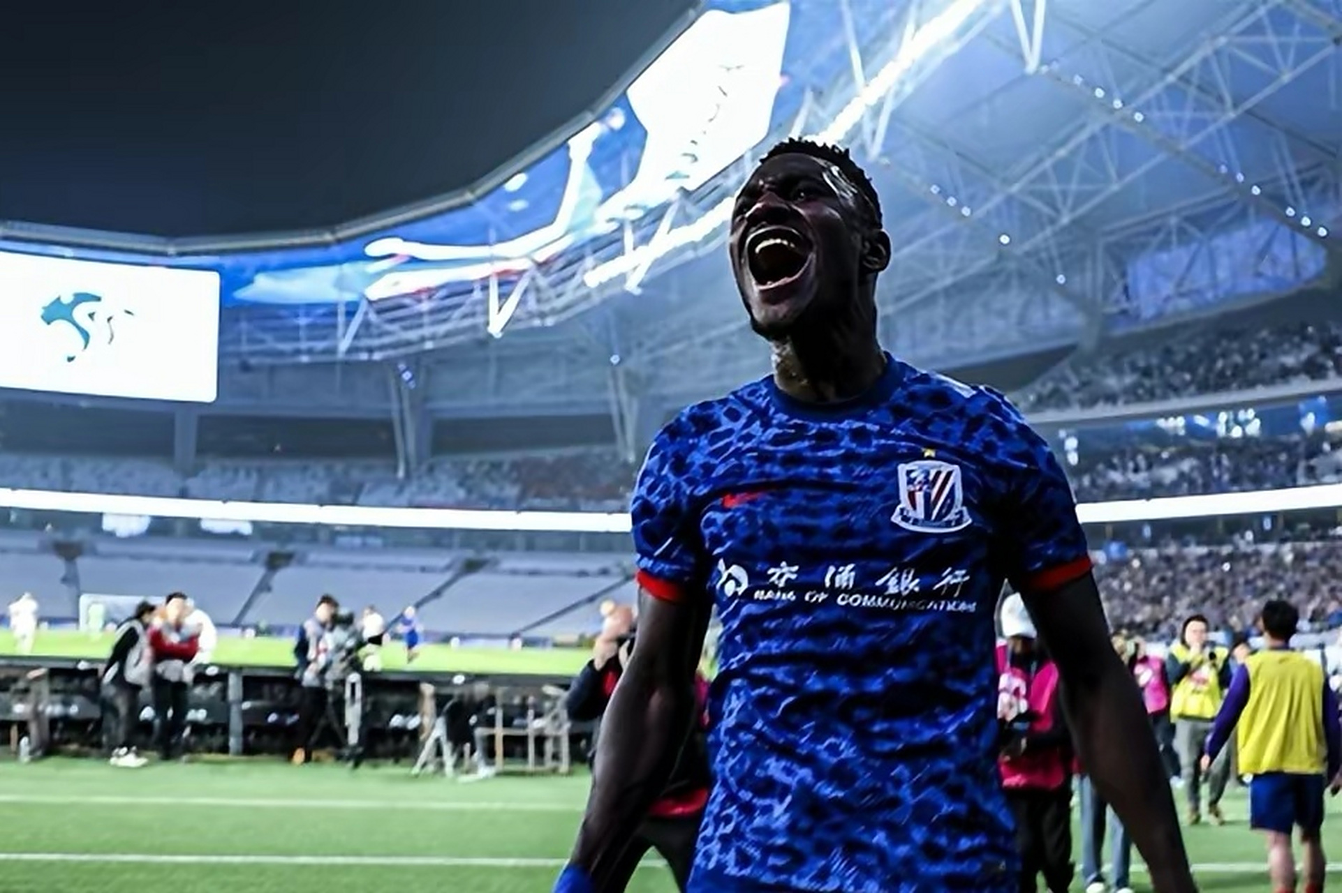 上海德比再现,双雄争夺积分榜榜首 上海德比再现,双雄争夺积分榜榜首