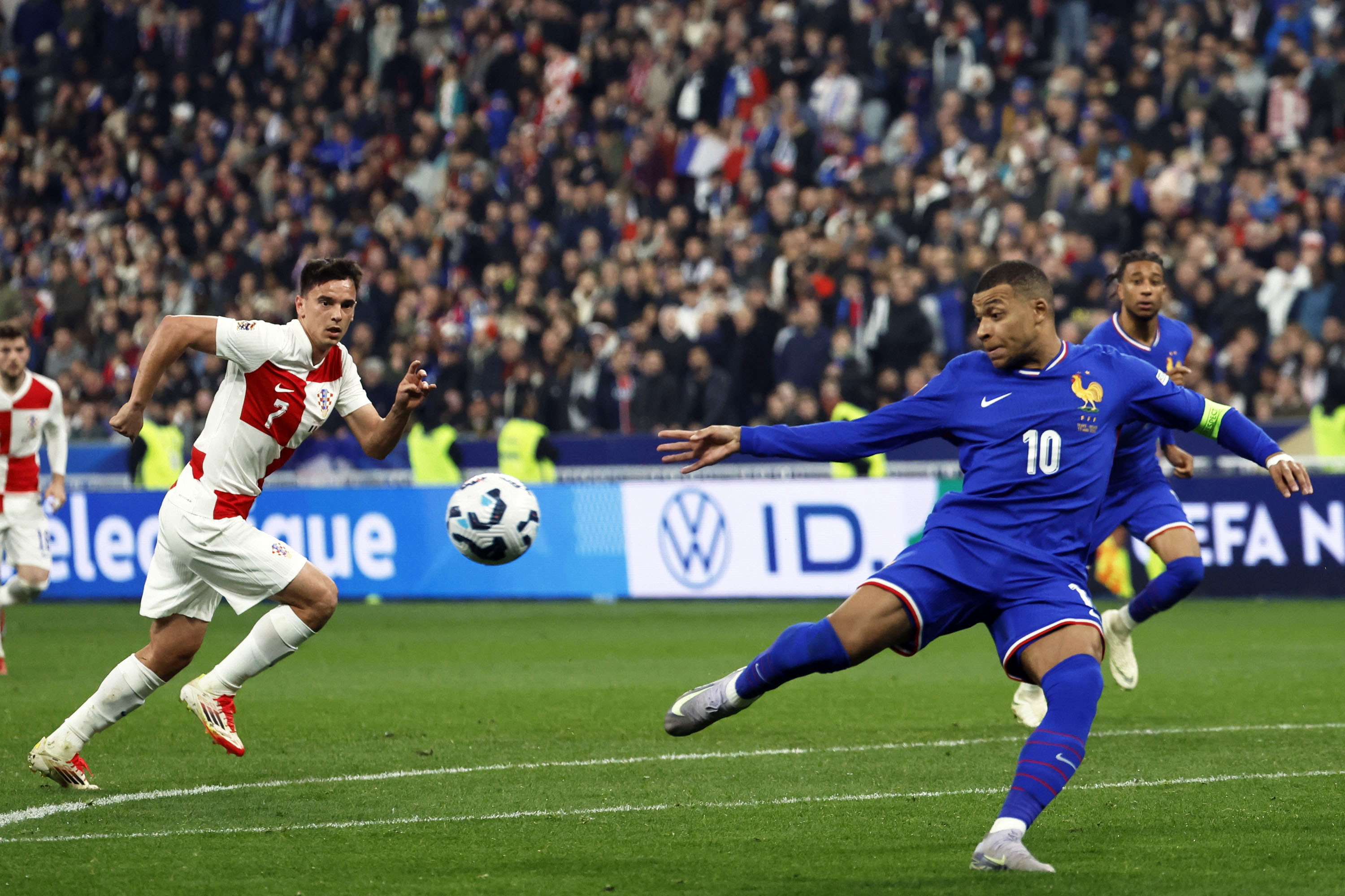 几内亚B击败安哥拉,晋级欧国联半决赛 几内亚B击败安哥拉,晋级欧国联半决赛