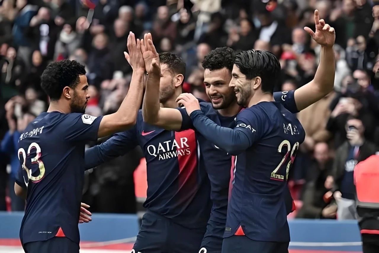 巴黎圣日耳曼客场平局,保持联赛领先优势 巴黎圣日耳曼客场平局,保持联赛领先优势