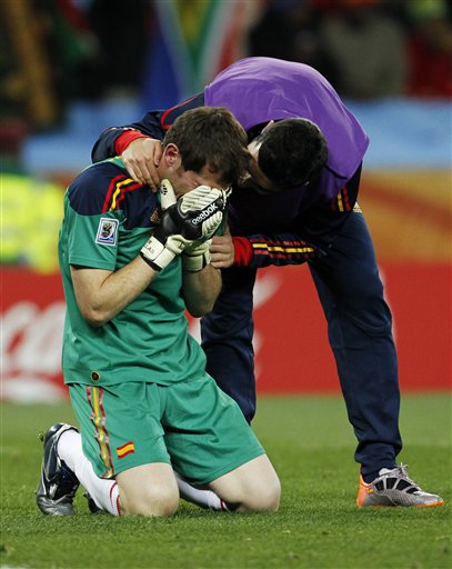 南非联赛球员破门得分惊艳全场 南非联赛球员破门得分惊艳全场