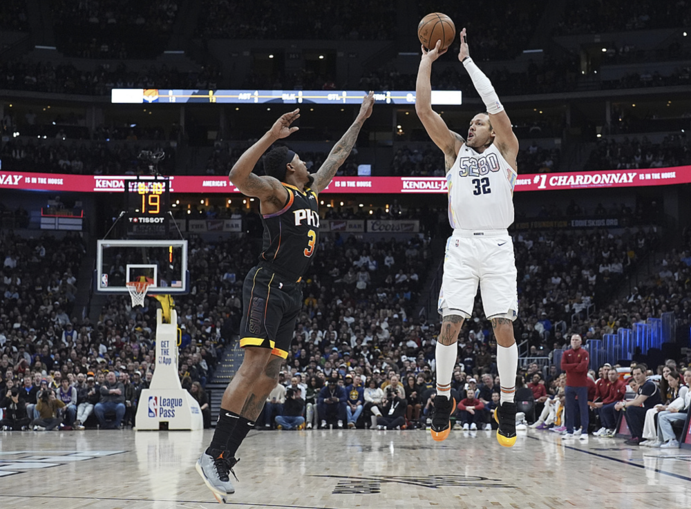 鹈鹕逆转太阳,约基奇带队取胜 鹈鹕逆转太阳,约基奇带队取胜