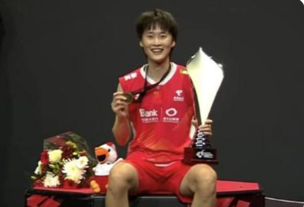 丹麦队横扫印尼队,陈雨菲扛起全队 丹麦队横扫印尼队,陈雨菲扛起全队