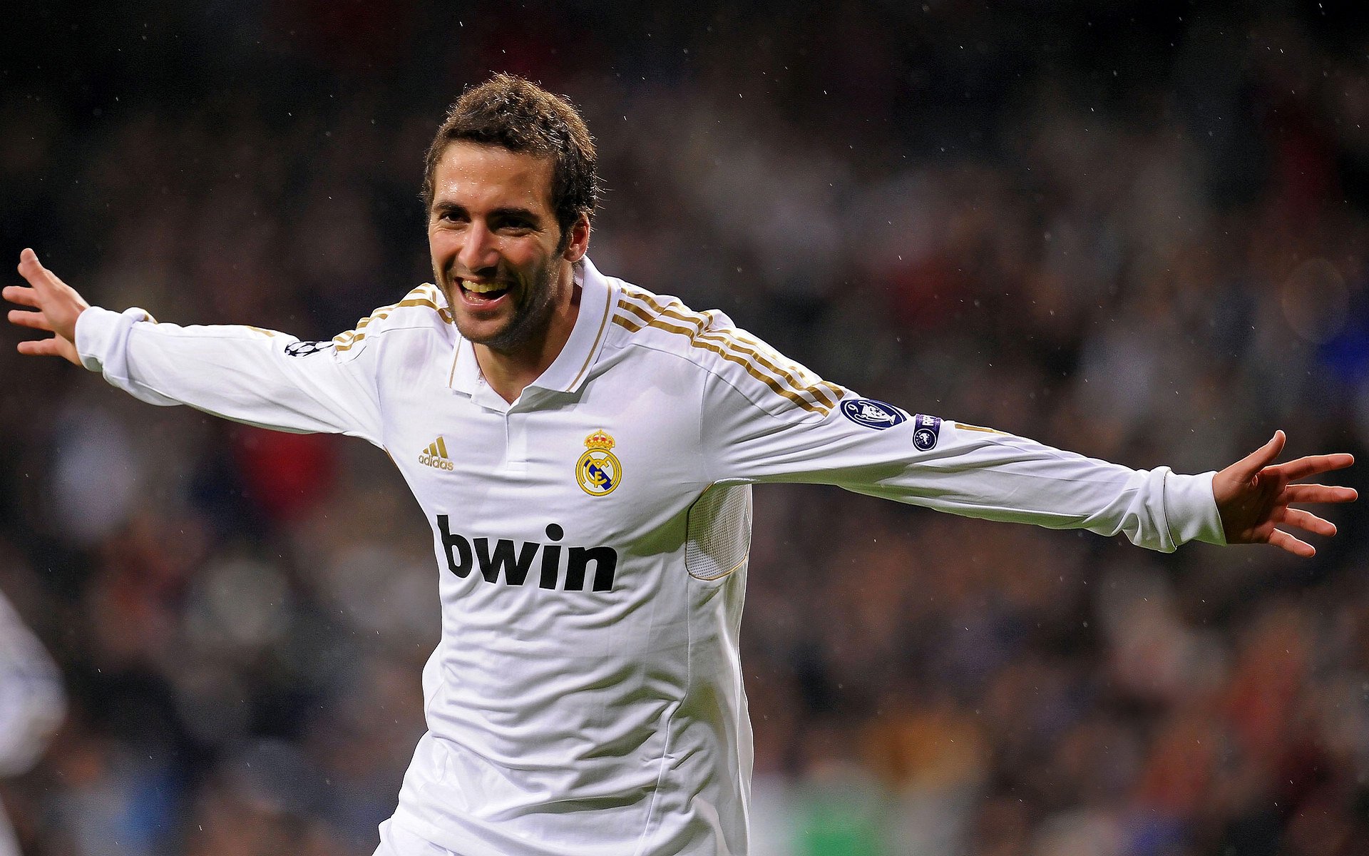 PG电子试玩官网-双焦点之战，从伯纳乌到五棵松