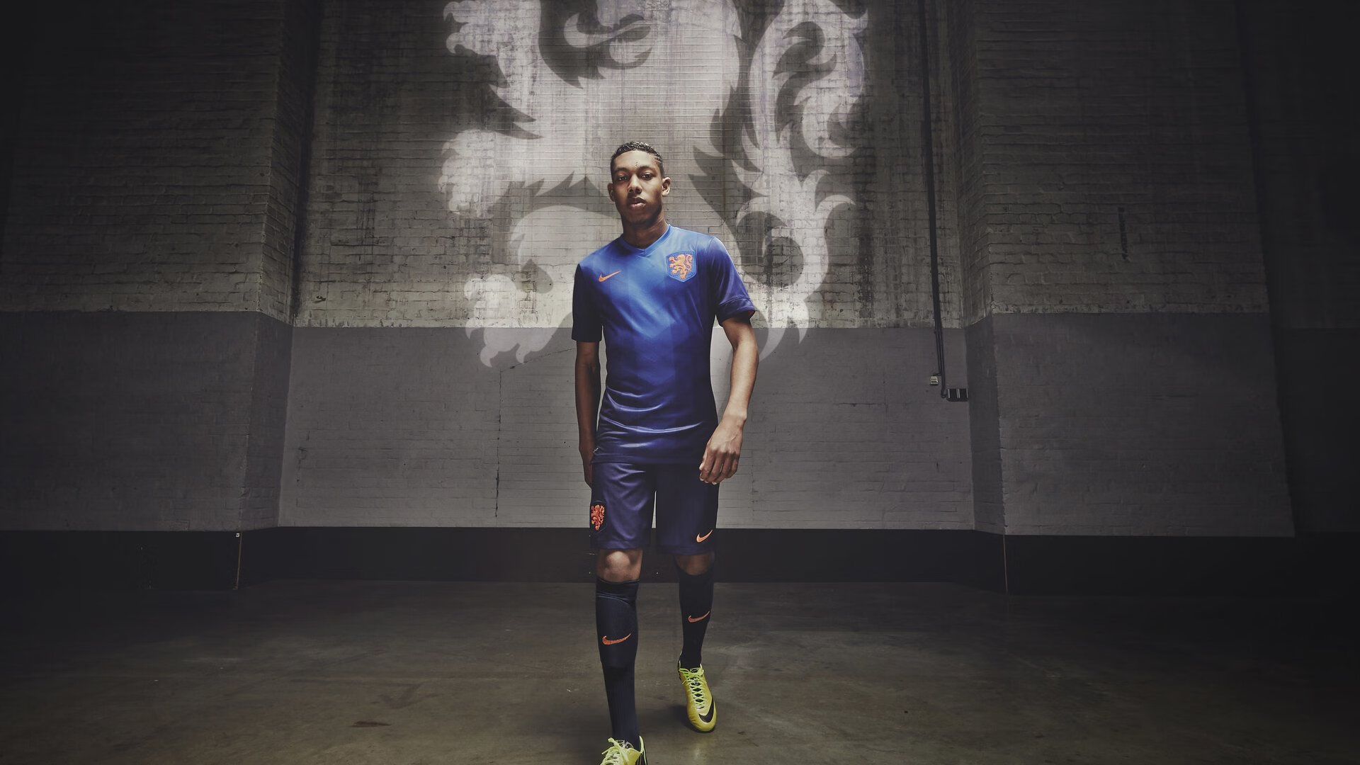 深圳狂飙，詹姆斯不朽，当东方霹雳穿透西方雷霆